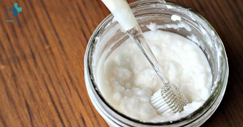 Cách làm trắng da bằng kem đánh răng cùng sữa tươi